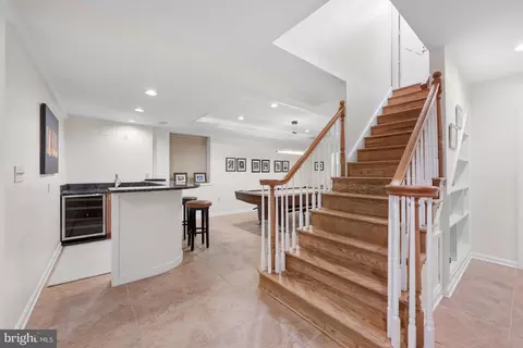 Entry Way - 7708 Hackamore Dr, Potomac, MD 20854 photo 4 of 4