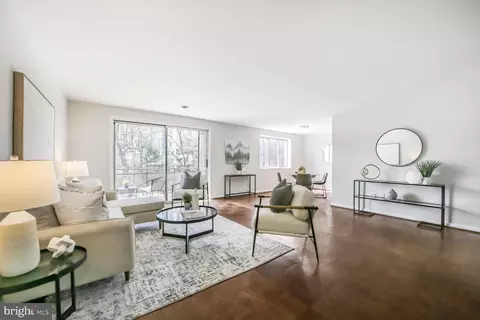 10440 Rockville Pike #302, Rockville, MD 20852