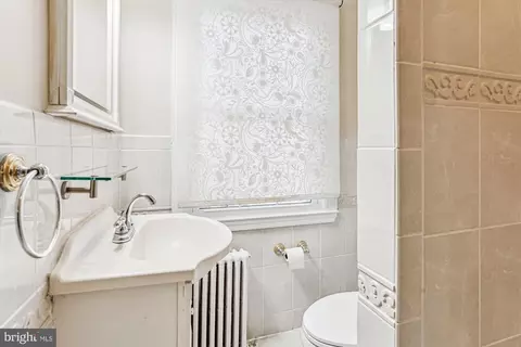 2208 Colston Dr #303, Silver Spring, MD 20910 photo 28
