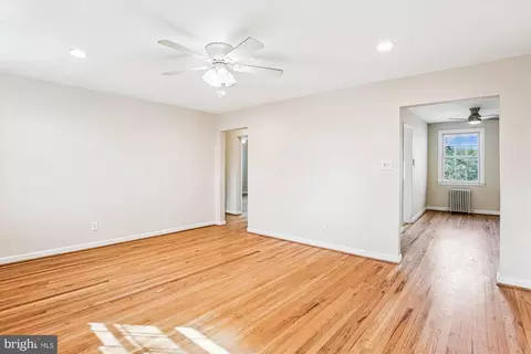 2208 Colston Dr #303, Silver Spring, MD 20910 photo 7