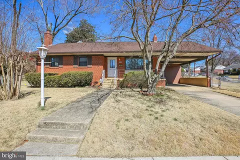 4707 Adrian St, Rockville, MD 20853