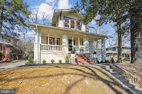 7225 Flower Ave, Takoma Park, MD 20912