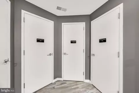 Entry Way - 700 Roeder Rd #402, Silver Spring, MD 20910 photo 1 of 2