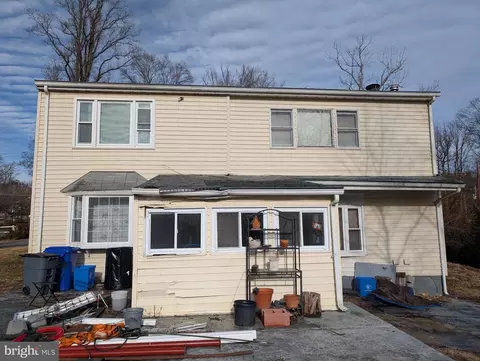 130 Awkard Ln, Silver Spring, MD 20905 photo 6