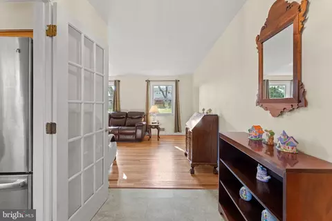14712 Notley Rd, Silver Spring, MD 20905 photo 9