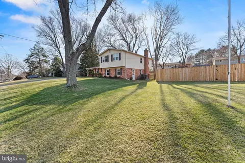 14712 Notley Rd, Silver Spring, MD 20905 photo 3