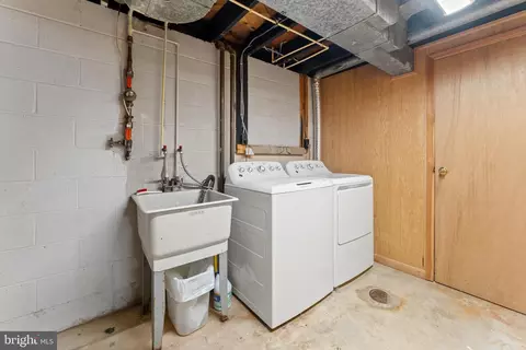 14712 Notley Rd, Silver Spring, MD 20905 photo 37