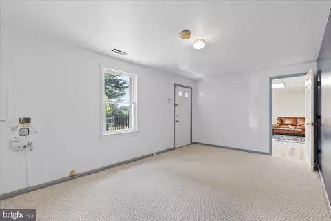 14515 Old Lyme Dr, Silver Spring, MD 20905 photo 42