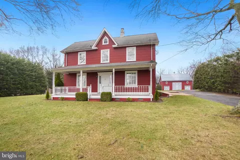 8901 Damascus Rd, Damascus, MD 20872