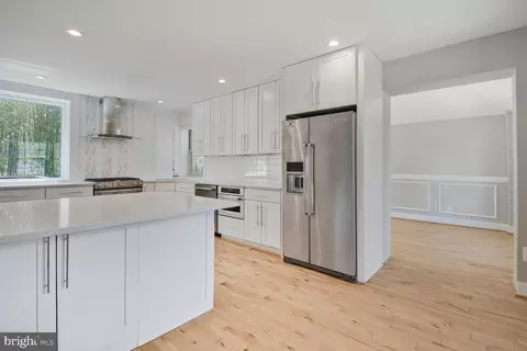 Kitchen - 10208 Capitol View Ave, Silver Spring, MD 20910 photo 4 of 4