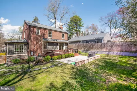 Exterior - 10208 Capitol View Ave, Silver Spring, MD 20910 photo 7 of 7