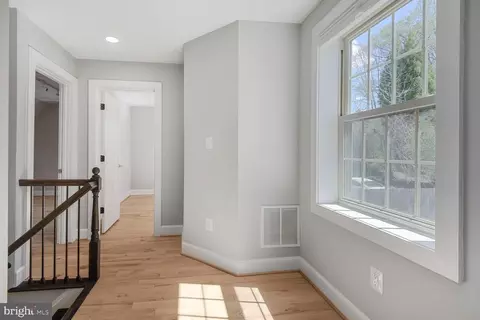 Entry Way - 10208 Capitol View Ave, Silver Spring, MD 20910 photo 3 of 3