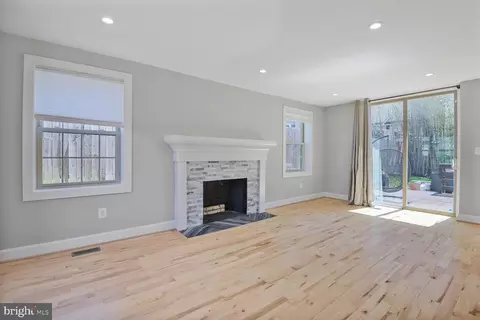 Living - 10208 Capitol View Ave, Silver Spring, MD 20910 photo 1 of 4
