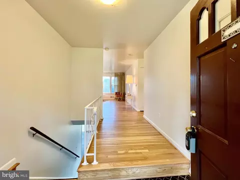 Entry Way - 14725 Flintstone Ln, Silver Spring, MD 20905 photo 1 of 1