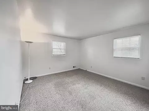 Bedroom - 14725 Flintstone Ln, Silver Spring, MD 20905 photo 2 of 7
