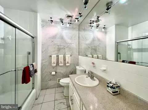 Bath - 14725 Flintstone Ln, Silver Spring, MD 20905 photo 1 of 4