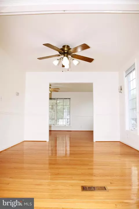 1105 Gresham Rd, Silver Spring, MD 20904 photo 7
