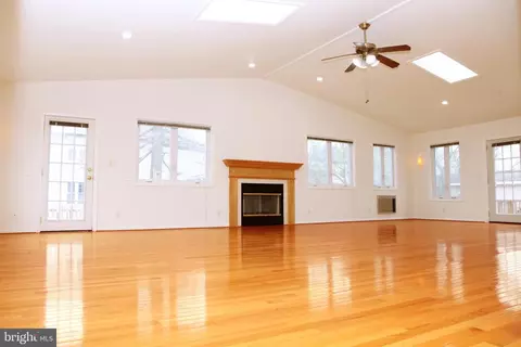 1105 Gresham Rd, Silver Spring, MD 20904 photo 10