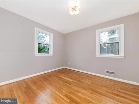 10004 Kinross Ave, Silver Spring, MD 20901 photo 24