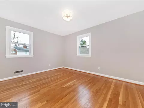 10004 Kinross Ave, Silver Spring, MD 20901 photo 19