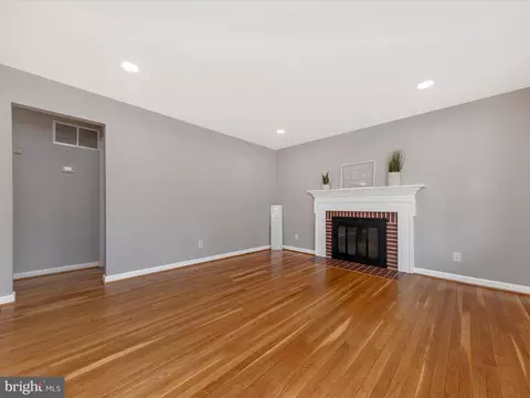 10004 Kinross Ave, Silver Spring, MD 20901 photo 11