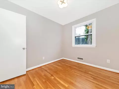 10004 Kinross Ave, Silver Spring, MD 20901 photo 23