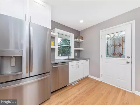 10004 Kinross Ave, Silver Spring, MD 20901 photo 16