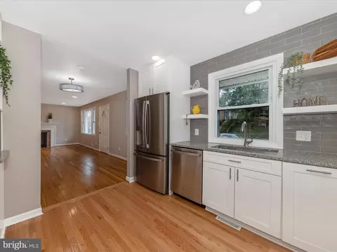 10004 Kinross Ave, Silver Spring, MD 20901 photo 18