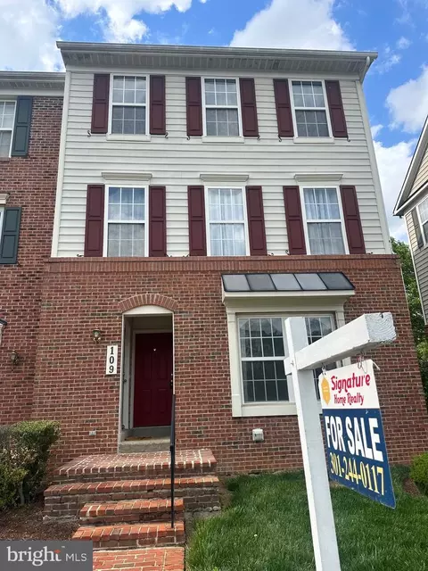 109 Pasture Side Pl #M17, Rockville, MD 20850