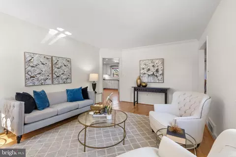 209 Saint Lawrence Dr, Silver Spring, MD 20901 photo 6