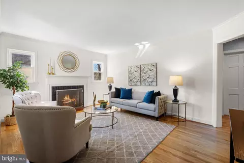 209 Saint Lawrence Dr, Silver Spring, MD 20901 photo 5