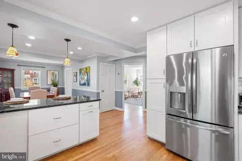 209 Saint Lawrence Dr, Silver Spring, MD 20901 photo 11