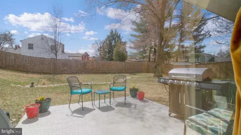 Exterior - 5 Southview Ct, Silver Spring, MD 20905 photo 3 of 4