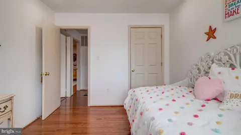 Bedroom - 5 Southview Ct, Silver Spring, MD 20905 photo 2 of 5