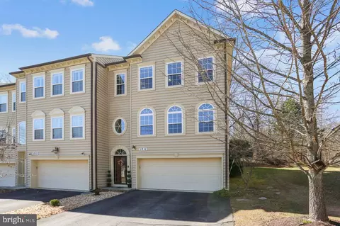 1711 Chiswick Ct, Silver Spring, MD 20904