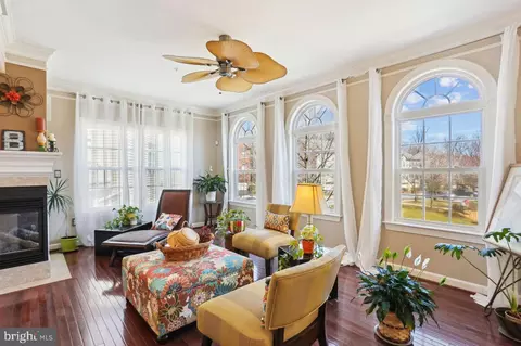 Living - 1711 Chiswick Ct, Silver Spring, MD 20904 photo 1 of 1