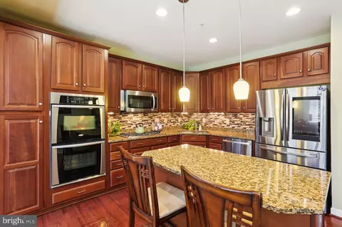 Kitchen - 1711 Chiswick Ct, Silver Spring, MD 20904 photo 1 of 2