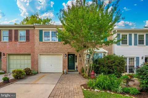 19320 Dunbridge Way, Gaithersburg, MD 20886