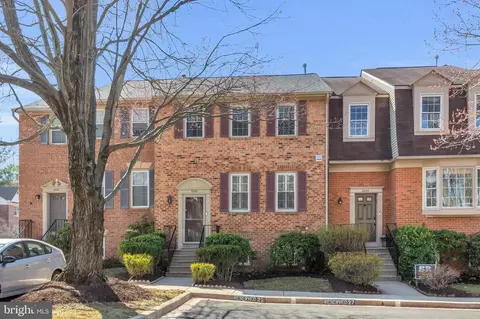7232 Taveshire Way, Bethesda, MD 20817