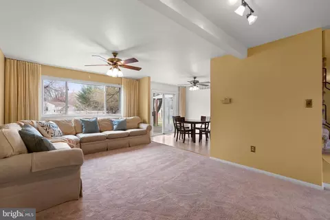 14816 Mistletoe Ct, Silver Spring, MD 20905 photo 6