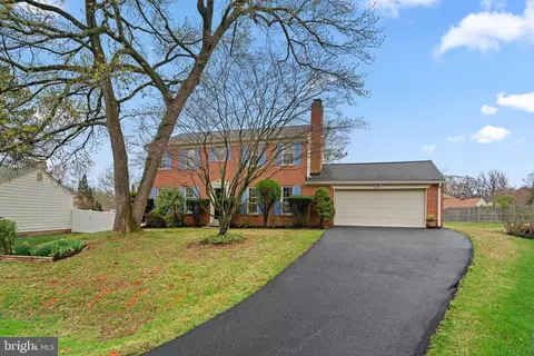 14816 Mistletoe Ct, Silver Spring, MD 20905