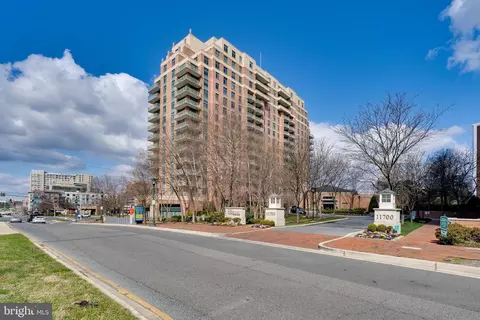 11700 Old Georgetown Rd #1604, North Bethesda, MD 20852