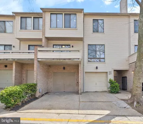 18711 Pier Point Pl, Gaithersburg, MD 20886