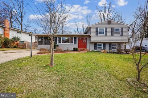 14415 Brad Dr, Rockville, MD 20853