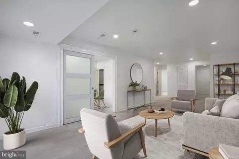 18917 Smoothstone Way #6, Montgomery Village, MD 20886