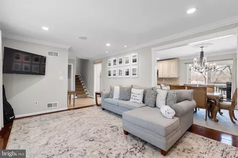 2900 Gracefield Rd, Silver Spring, MD 20904 photo 5