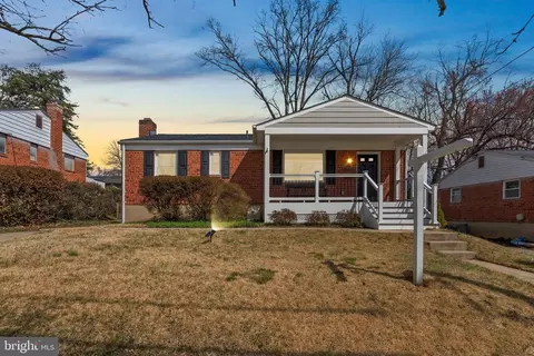 4809 Macon Rd, Rockville, MD 20852
