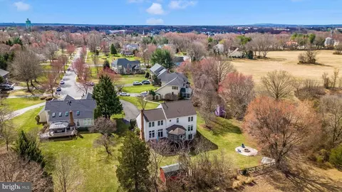 View/Area - 17918 Hickman St, Poolesville, MD 20837 photo 9 of 11