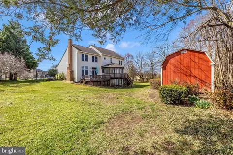 Exterior - 17918 Hickman St, Poolesville, MD 20837 photo 9 of 19