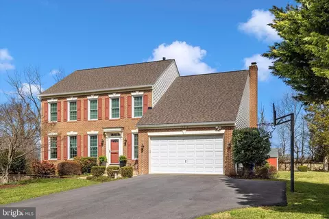 Exterior - 17918 Hickman St, Poolesville, MD 20837 photo 10 of 19